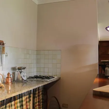 Apartment Rustic House Avaglio